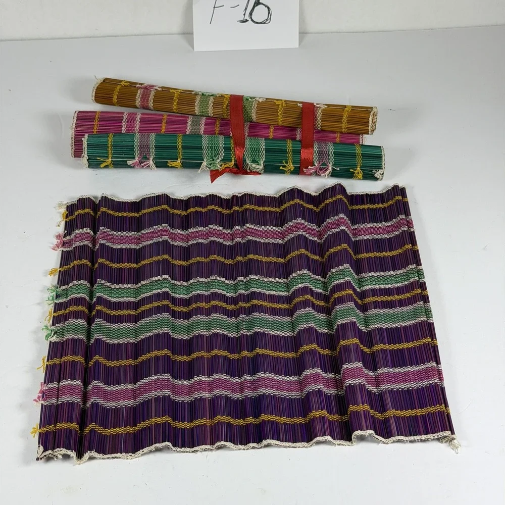 Set of 4 Bamboo Placemats Multi-Color Striped Rollable Dining Mats F-16